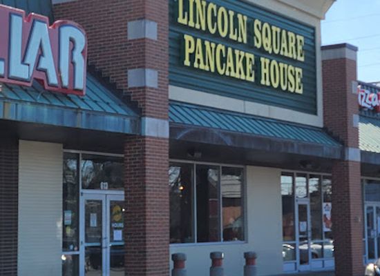 indiana/central-indiana/shop/west-side-shoppes
