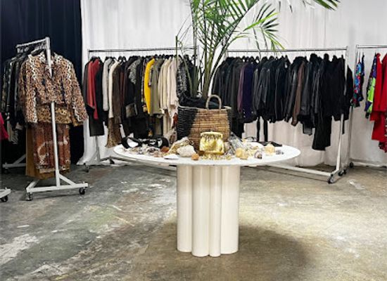 california/la-jolla/shop/a-part-of-the-rest