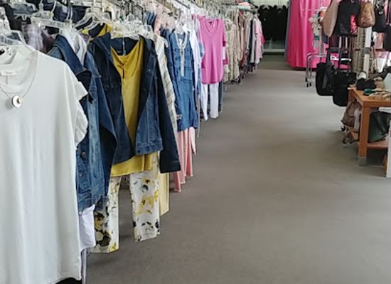 iowa/iowa-lakes-region/shop/unique-boutique