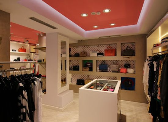 albania/razma-region/shop/delirium-shop