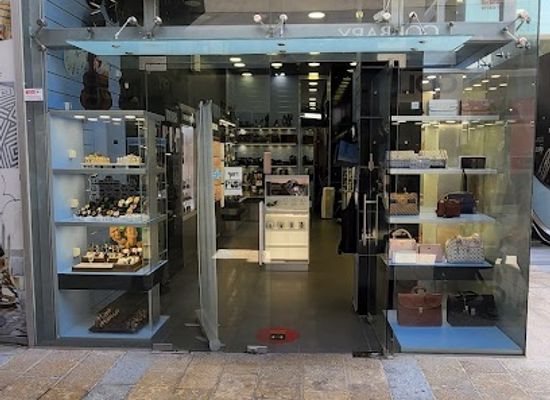 israel/nazareth/shop/gentleman