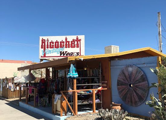 california/joshua-tree/shop/ricochet-vintage-wears