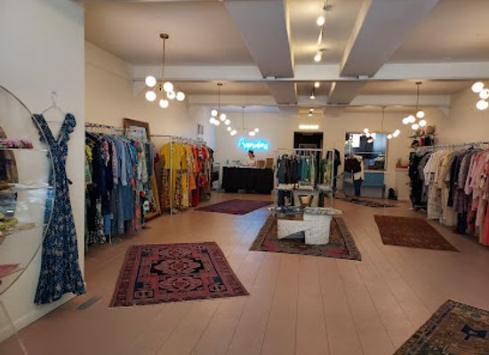 new-york/hudson-valley/shop/proprietors-vintage-and-handmade