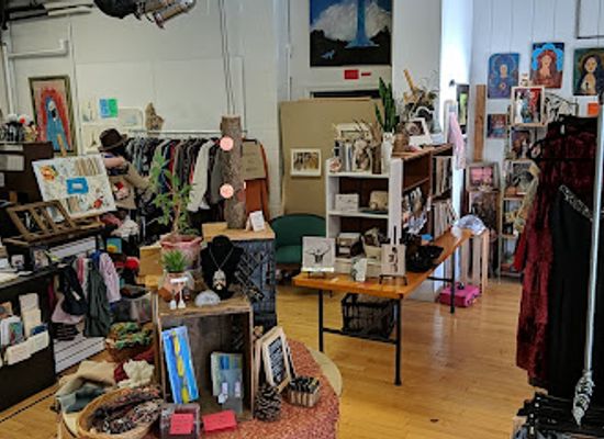 massachusetts/mount-greylock-state-reservation/shop/common-folk-artist-collective