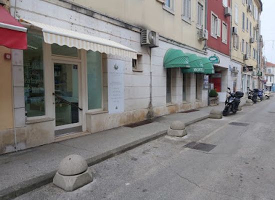 croatia/istrian-peninsula/shop/istrian-hemp-shop-porec