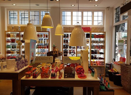 netherlands/delft/shop/the-body-shop