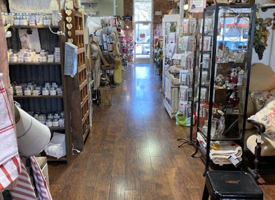 california/turlock/shop/vintage-market