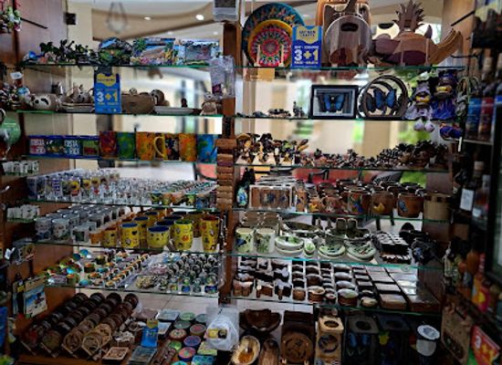 costa-rica/guanacaste/shop/britt-shop-grand-papagayo