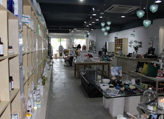 barbados/holetown/shop/pure-source-barbados