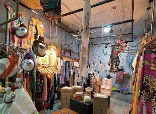 jordan/badia/shop/polla-concept-store
