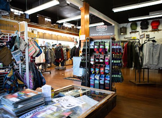 oregon/union-county/shop/blue-mountain-outfitters