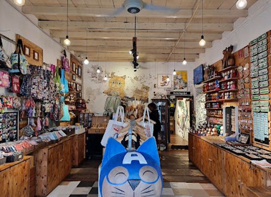 malaysia/george-town/armenian-street/shop/the-heritage-cat
