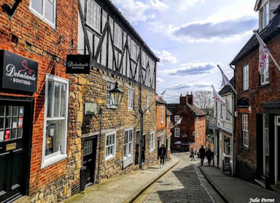 united-kingdom/lincolnshire/shop/debutante-boutique
