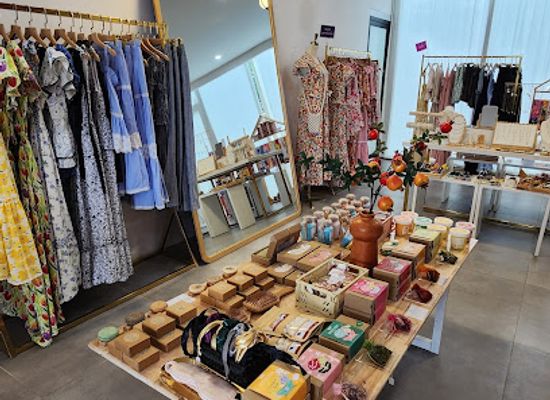vietnam/northeast/shop/humanity-hanoi