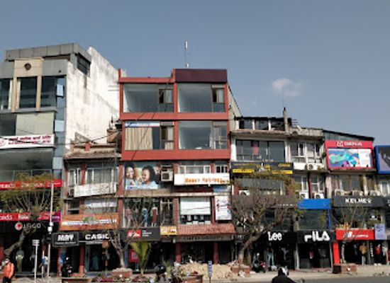 nepal/kathmandu-valley/shop/sherpa-mall