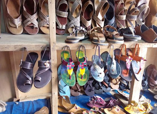 cameroon/mora/shop/centre-artisanal
