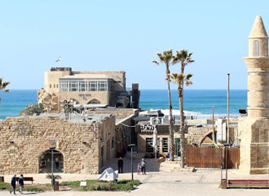 israel/caesarea/caesarea-national-park/shop/caesarea-glass