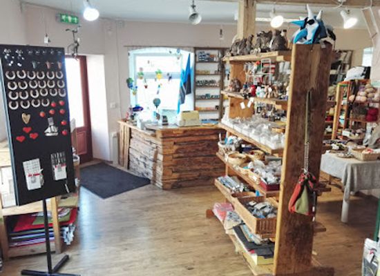 estonia/otepaa-ski-resort/shop/ann-boutique-otepaa-handicraft-shop-souvenir-shop