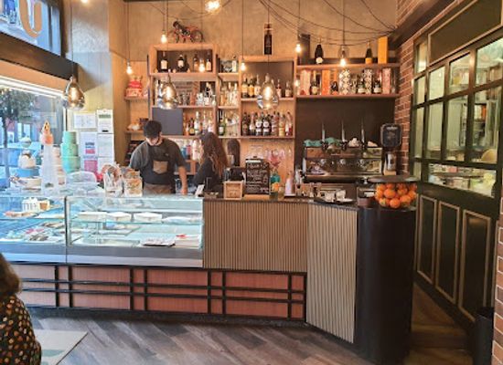 italy/herculaneum/shop/umami-bakery-bistrot