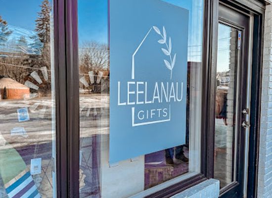 michigan/sleeping-bear-dunes-national-lakeshore/shop/leelanau-gifts