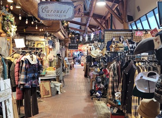 idaho/sandpoint/shop/carousel-emporium