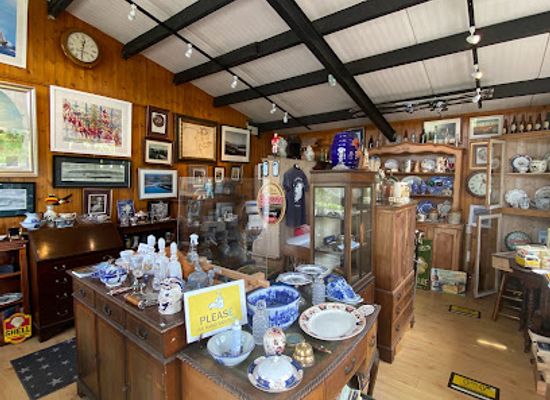 ireland/county-cork/shop/coolmain-curios