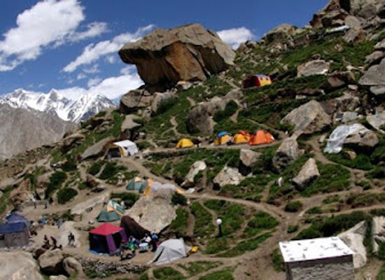 pakistan/k2-base-camp/shop/urdukas