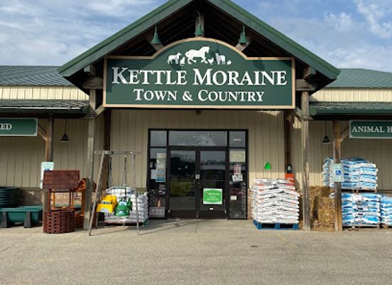 wisconsin/kettle-moraine-state-forest/shop/kettle-moraine-town-country