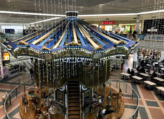indiana/fort-wayne/shop/glenbrook-square