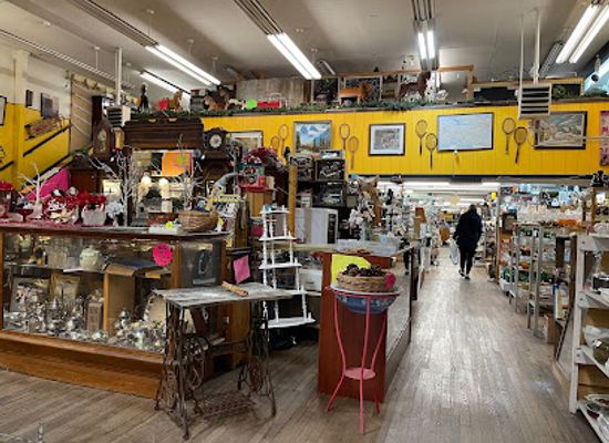 north-carolina/boone/shop/appalachian-antique-mall