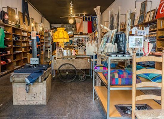 north-carolina/greensboro/downtown-greensboro/shop/hudson-s-hill