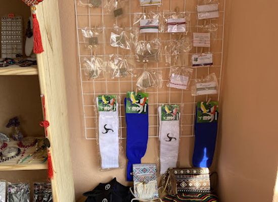 uruguay/sierra-de-los-caracoles/shop/turmalina-regaleria