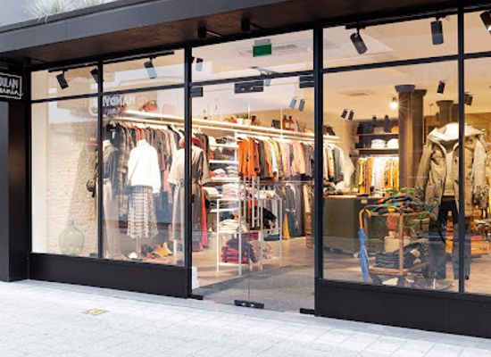 belgium/mechelen/shop/poulain-carmin