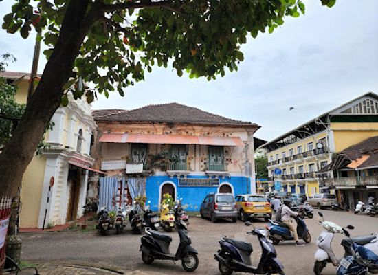 india/panaji/shop/o-m-o