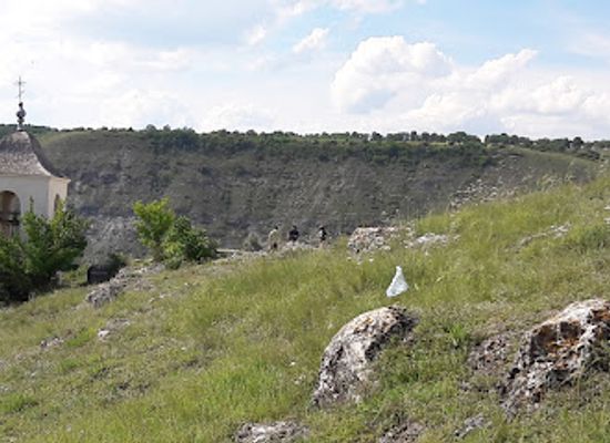 moldova/orheiul-vechi-natural-cultural-reserve/shop/cave-monastery