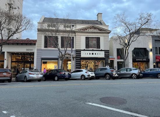 california/san-mateo/shop/golden-moon-gallery