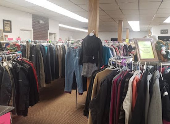 wyoming/great-divide-basin/shop/serendipity-thrift-store