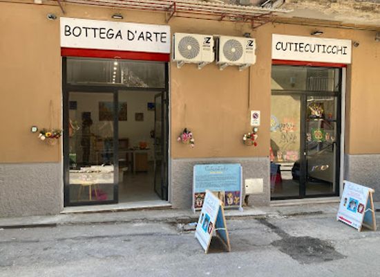 italy/palermo/castellammare/shop/cutiecuticchi