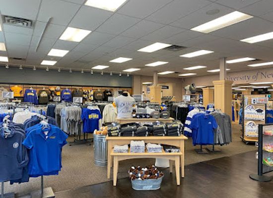 connecticut/new-haven-county/shop/university-of-new-haven-campus-store