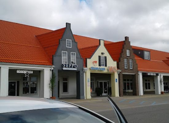 michigan/holland/shop/town-center-holland