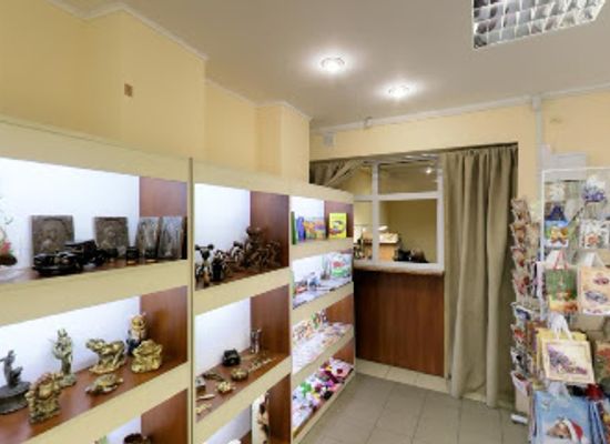 ukraine/chernivtsi/shop/podarunok