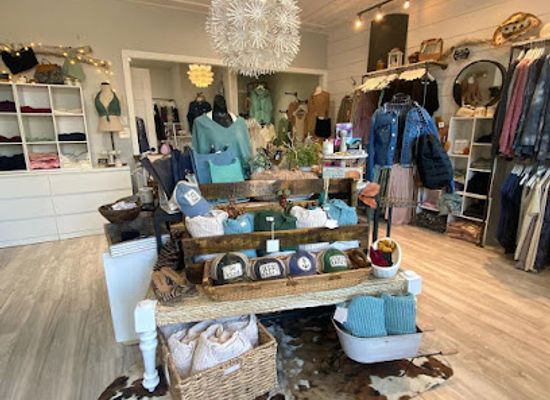 massachusetts/cape-ann/shop/super-cute-boutique