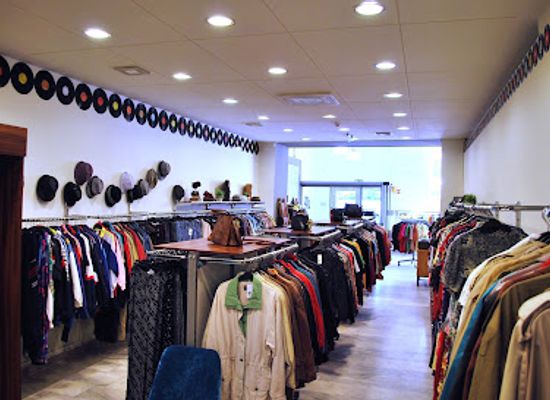 hungary/budapest/shop/humana-vintage-astoria