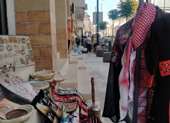 jordan/madaba/shop/bazar-ali-h