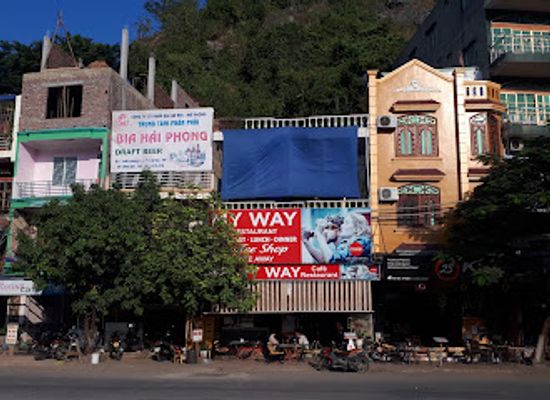 vietnam/cat-ba-island/shop/my-way-pizza-healthy-vegan-restaurant