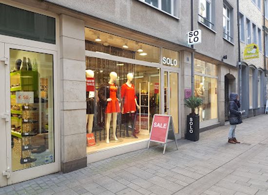 germany/dusseldorf/shop/solo-lya-by-solo