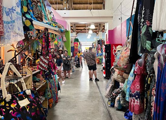 the-bahamas/nassau/shop/nassau-straw-market
