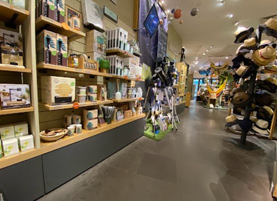 france/aix-en-provence/shop/nature-and-discoveries