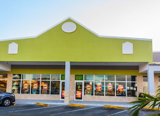 antigua-and-barbuda/saint-mary/shop/village-walk-shopping-centre