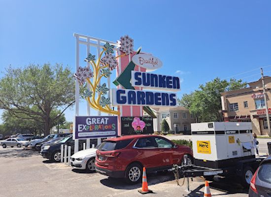 florida/st-petersburg/shop/sunken-gardens-gift-shop